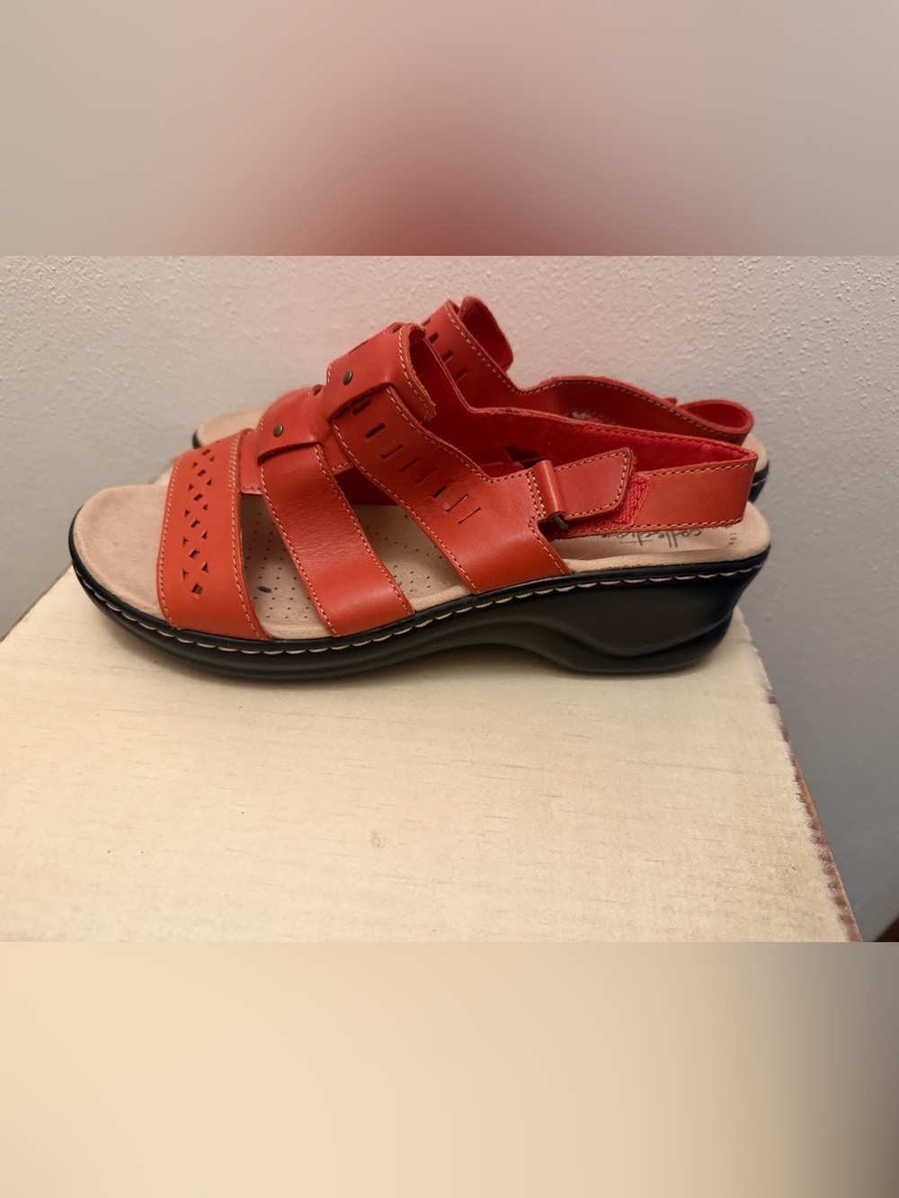 Clarks Coral Leather Strappy Slingback Sandals